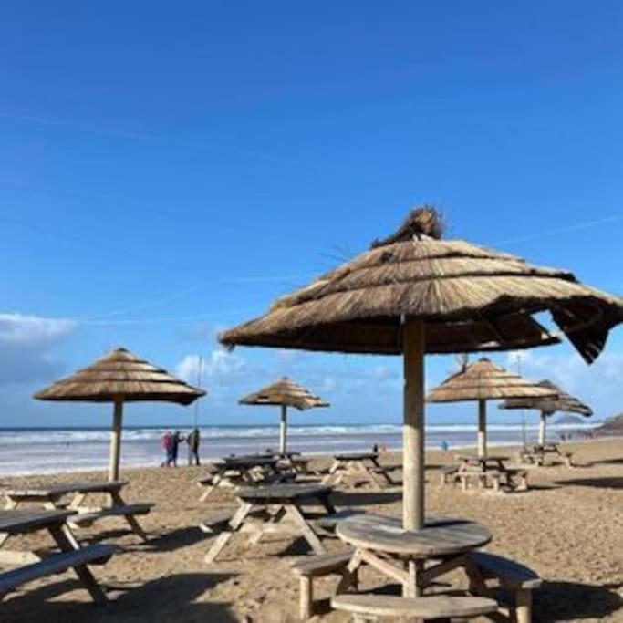 Sunny Family 4-Sleeper Near Newquays Top Beaches นิวคีย์ ภายนอก รูปภาพ